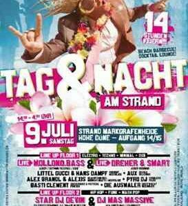 TAG & NACHT AM STRAND